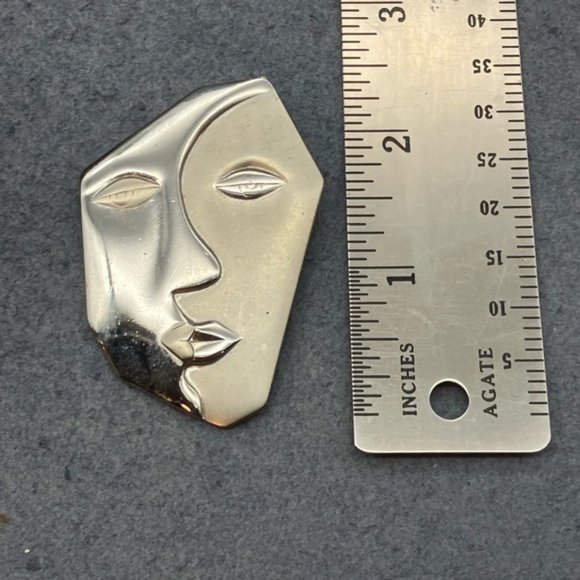 Abstract Face Pin Brooch As Is Silver Shiny Matte Picasso Cubist Profile Cubism - Picture 9 of 9